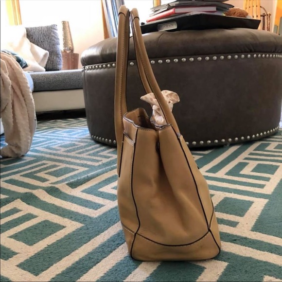 Coach Hampton Madeline Tan Handbag - Picture 2 of 4